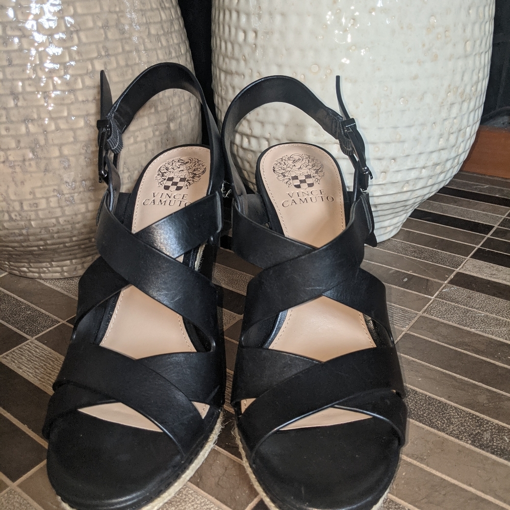 Vince Camuto black wedge leather sandals